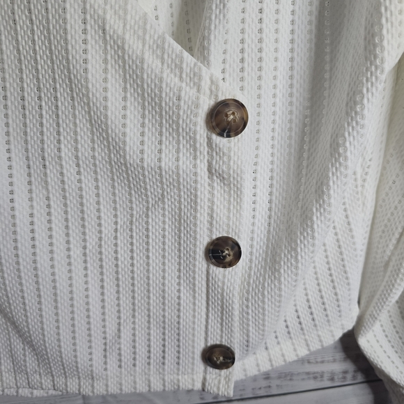 Off White Longsleeve Button Up Vneck Sweater Womans Size Large - Picture 4 of 5